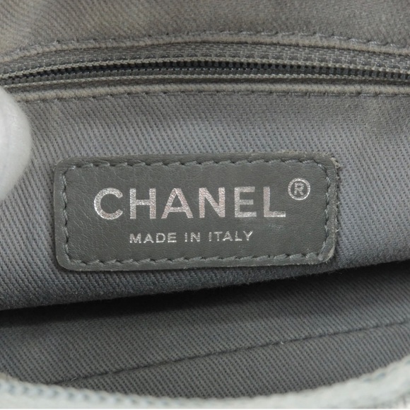 CHANEL Pouch Clutch Bag Gray Pink - Picture 11 of 12